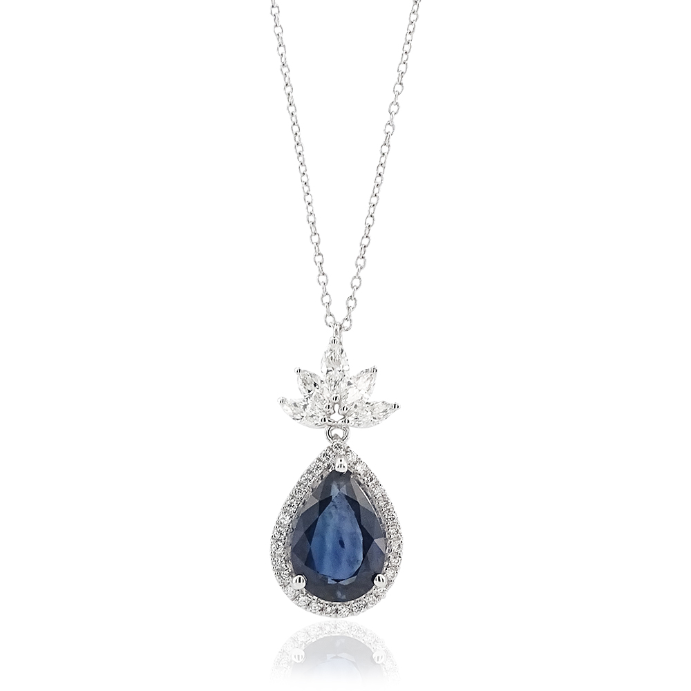 6,14 Ct. Diamond Sapphire Pendant